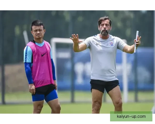 曹赟定续写传奇新篇章，上海申花的骄傲与希望逐渐显现