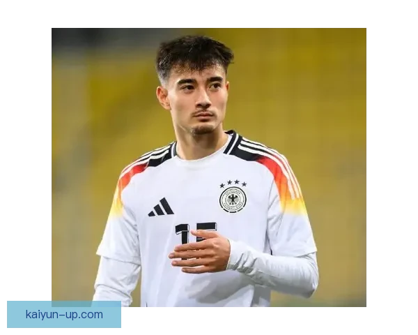 门兴青训实力持续提升，培养出多名优质年轻球员备受关注